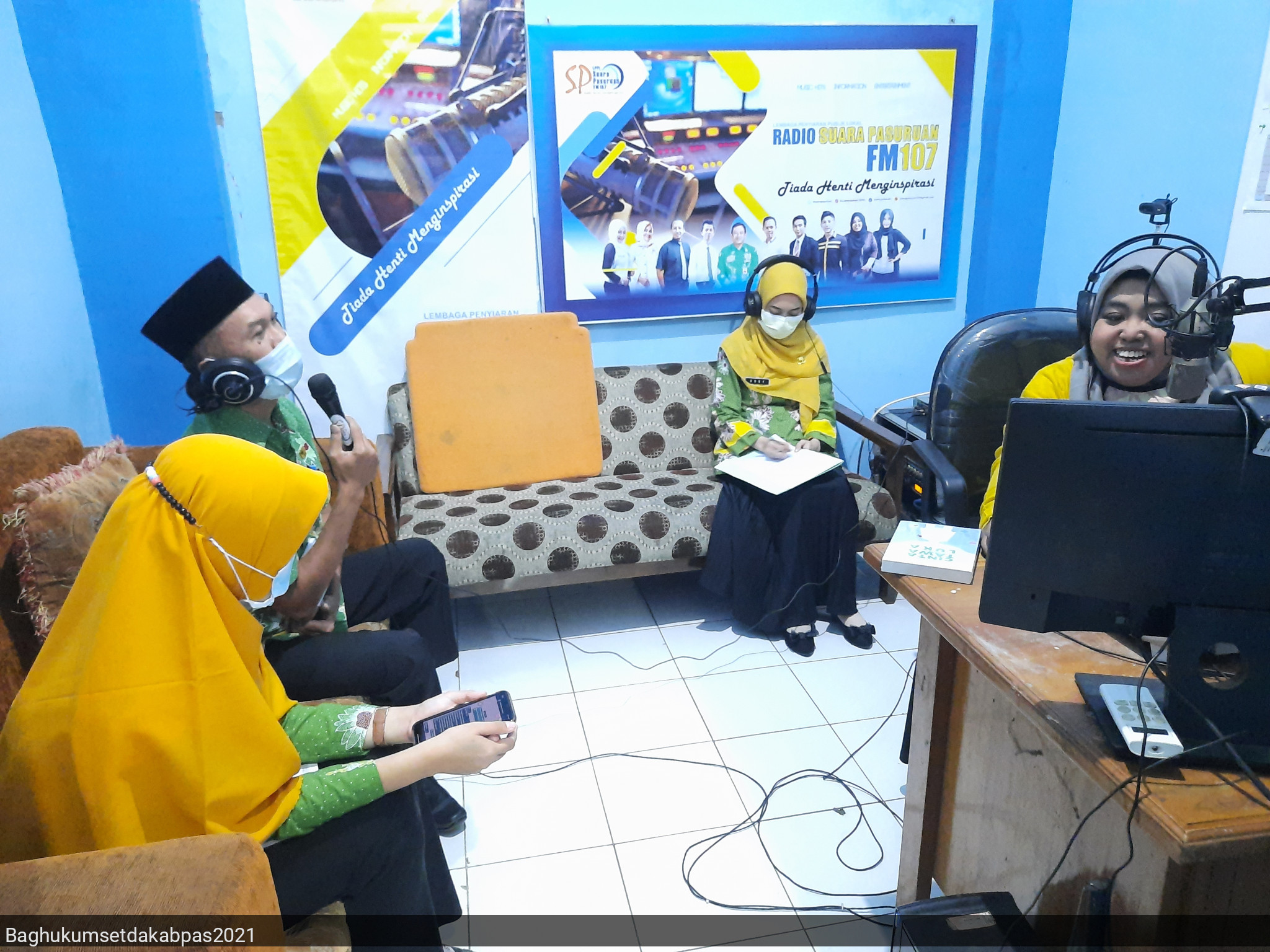 Talkshow "Pentingnya Kepengurusan Dokumen Kependudukan di Kabupaten Pasuruan"