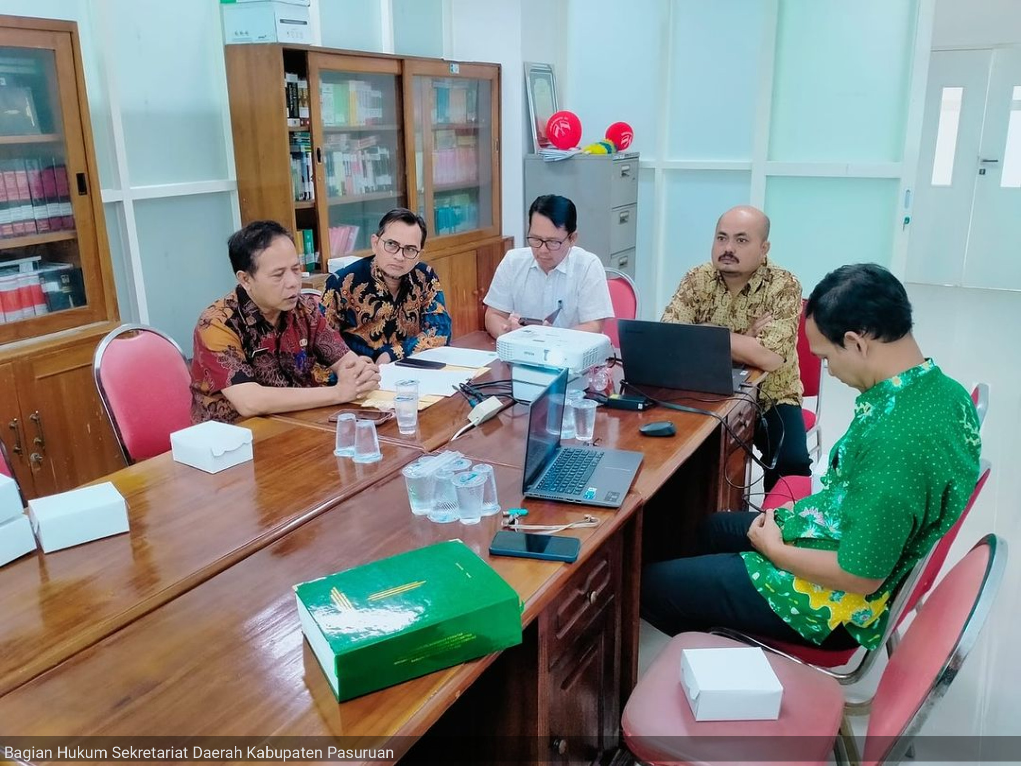 Asistensi dalam rangka Pembahasan dan Penyusunan Rancangan Peraturan Bupati tentang Batas Desa Kecamatan Wonorejo dan Kecamatan Rembang,