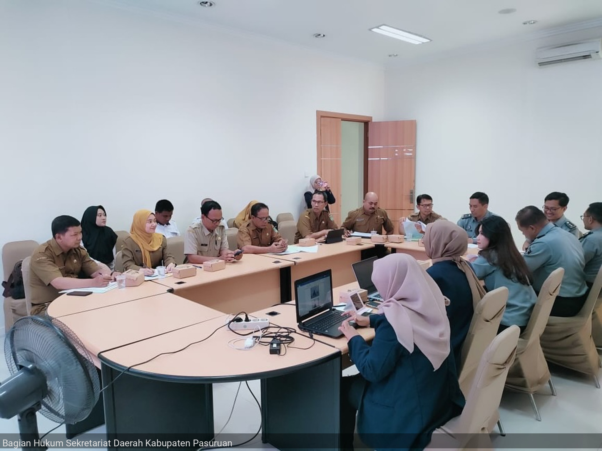 Rapat Harmonisasi, Pembulatan dan Pemantapan Konsepsi Rancangan Peraturan Kepala Daerah Kabupaten Pasuruan tentang Pengadaan Barang/Jasa